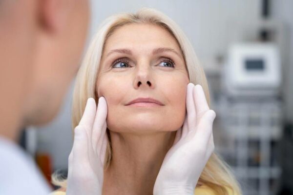 Bioestimuladores Faciales Químicos (BIDENS, Radiesse, Hidroxyfill, Sculptra)